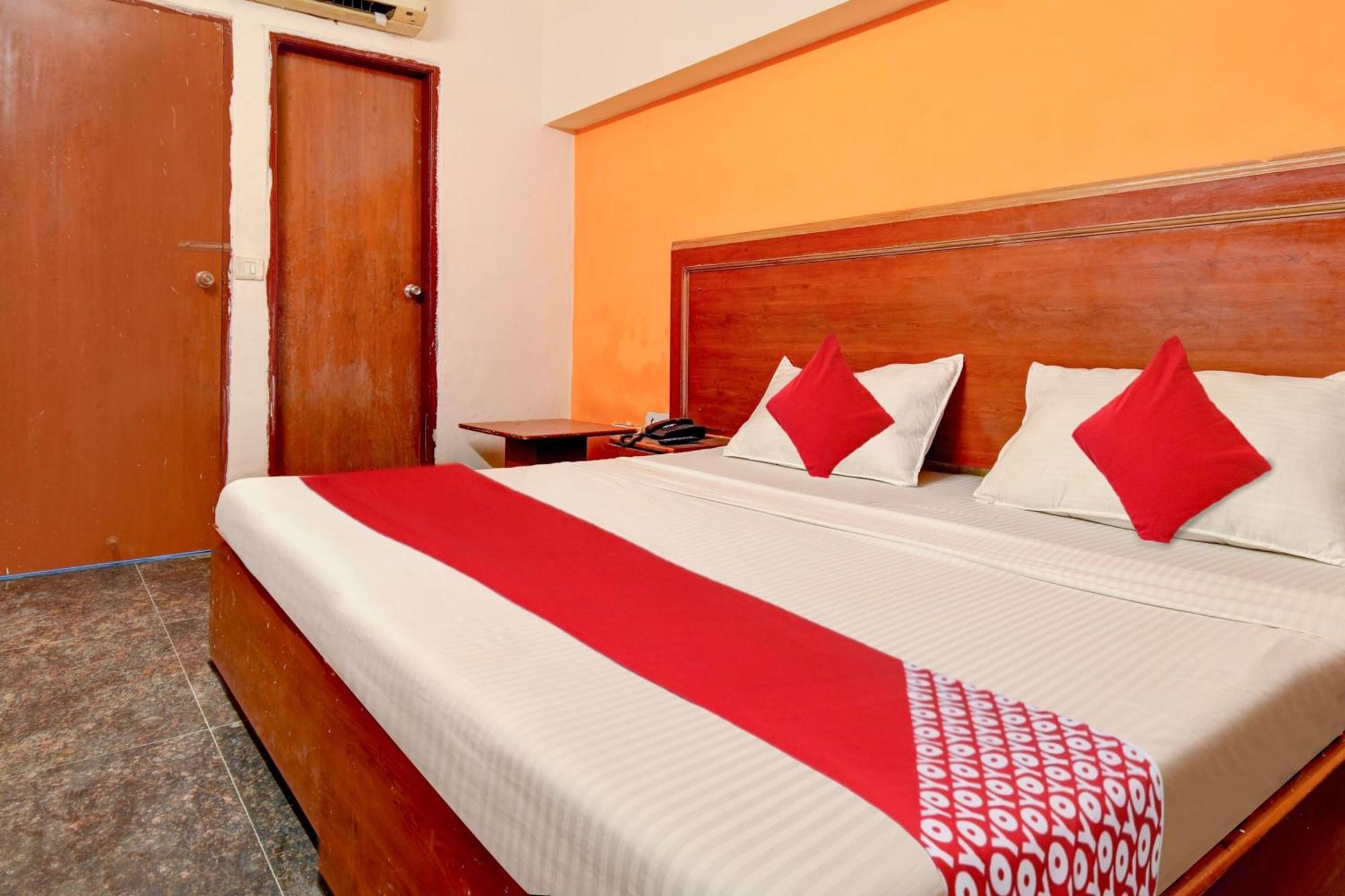 Hotel O Vasant 3*