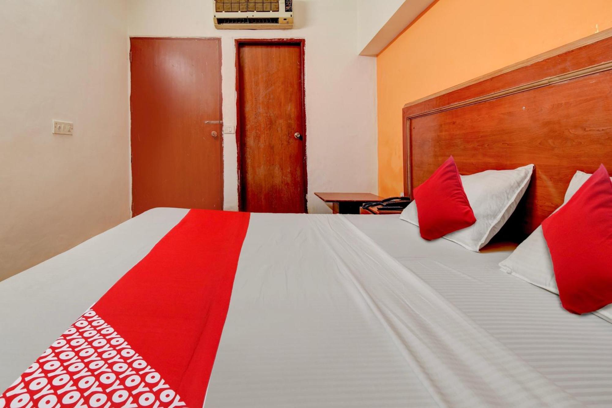 Hotel O Vasant