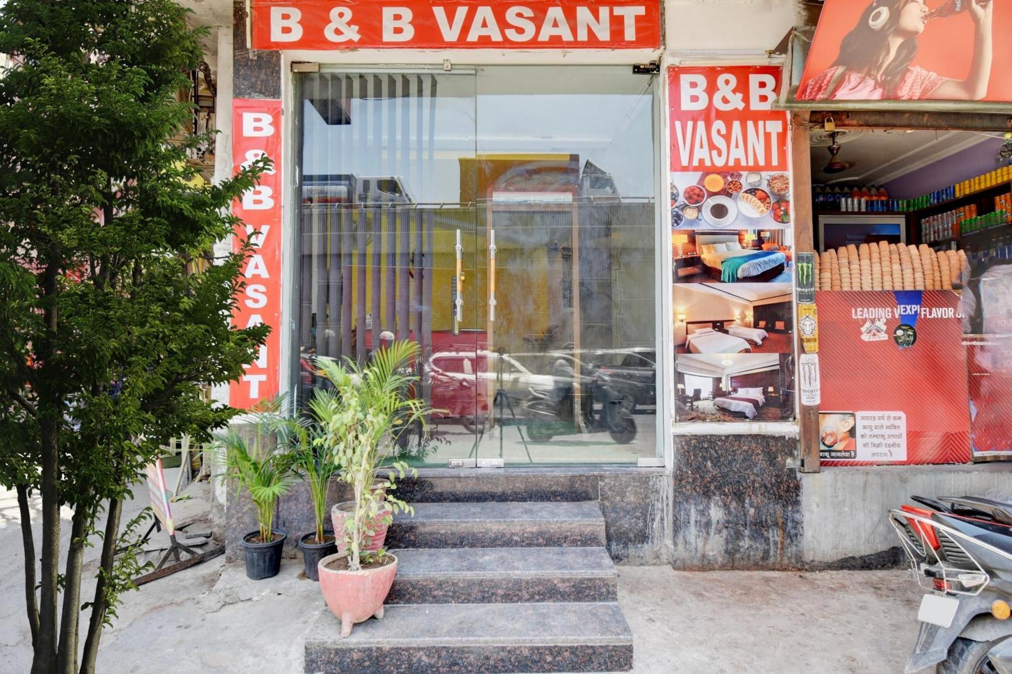 Hotel O Vasant 3*